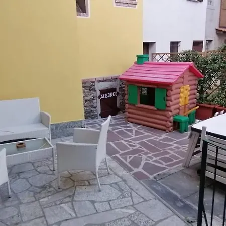 Al Borgo * Stresa