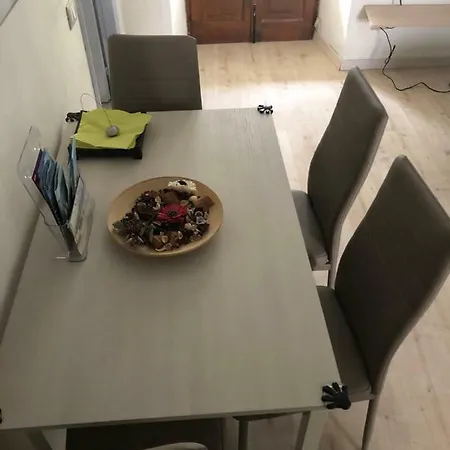 Al Borgo Apartment Stresa